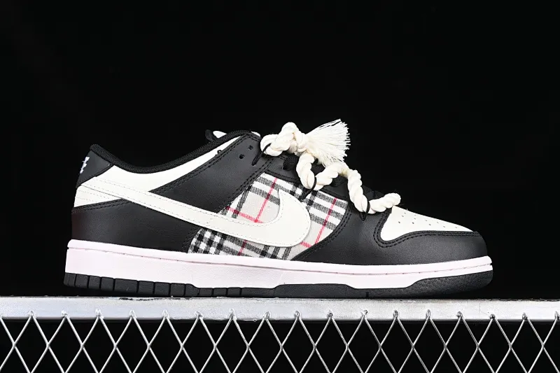 All Categories Nk SB Dunk Series Nk SB Dunk Low Low-top sneakers Nk Dunk Low Fire Heart Scottish distressed oxidation Deconstructed straps SB retro low-top casual sneakers DD1391-100